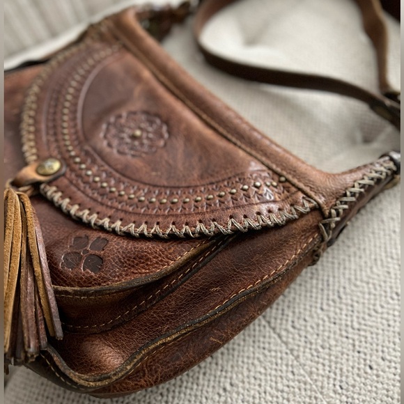 Patricia Nash Tooled Leather Brown Adjustable Beaumont Flap Boho Crossbody Bag - Picture 4 of 11